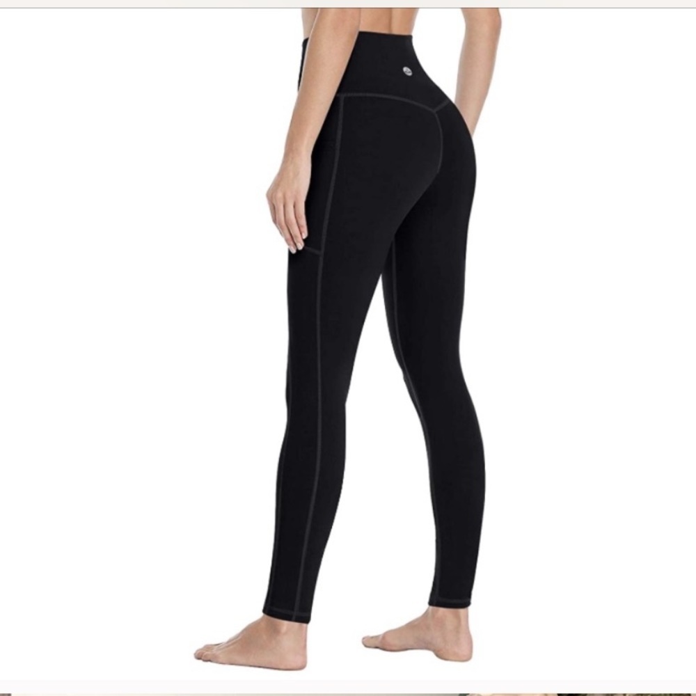 🧘‍♀️Heathyoga Black leggings with pockets🧘‍♀️